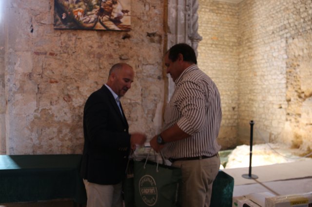 projeto escola com livros 058